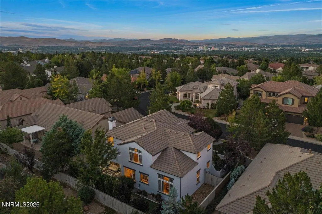 4367 Dundee Reno NV 89519