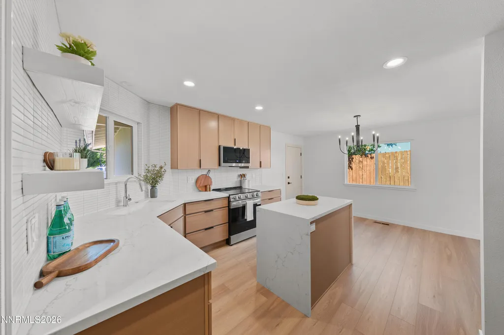 3355 Bowie Reno NV 89503