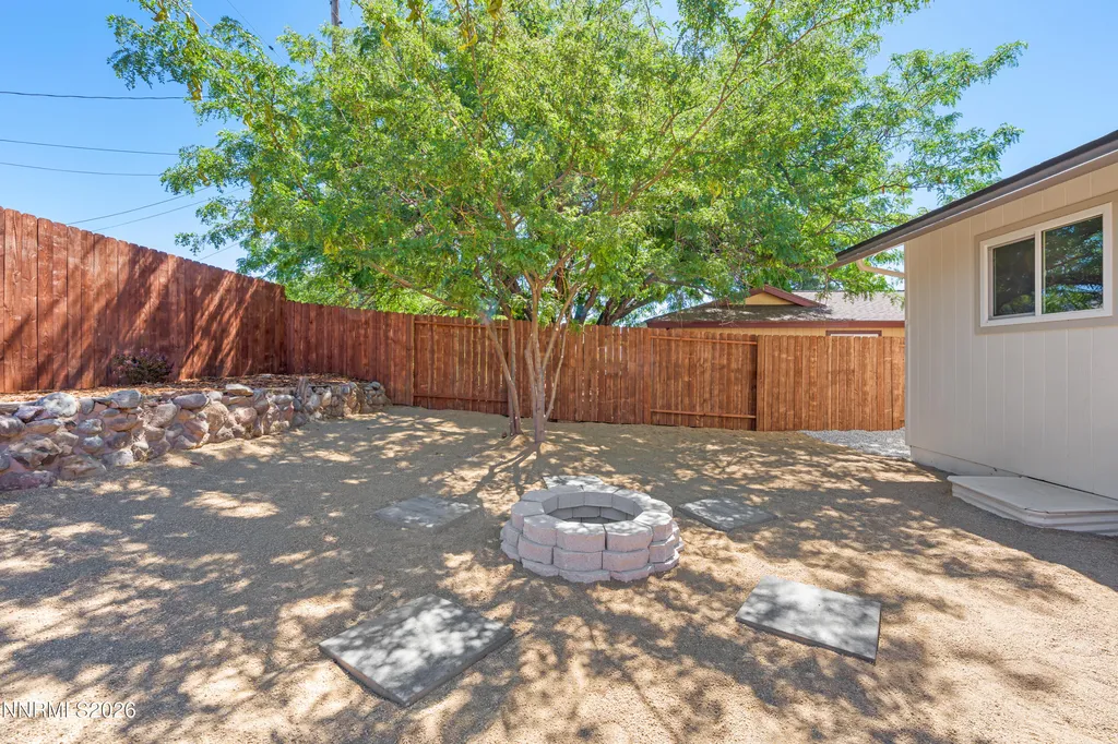 3355 Bowie Reno NV 89503