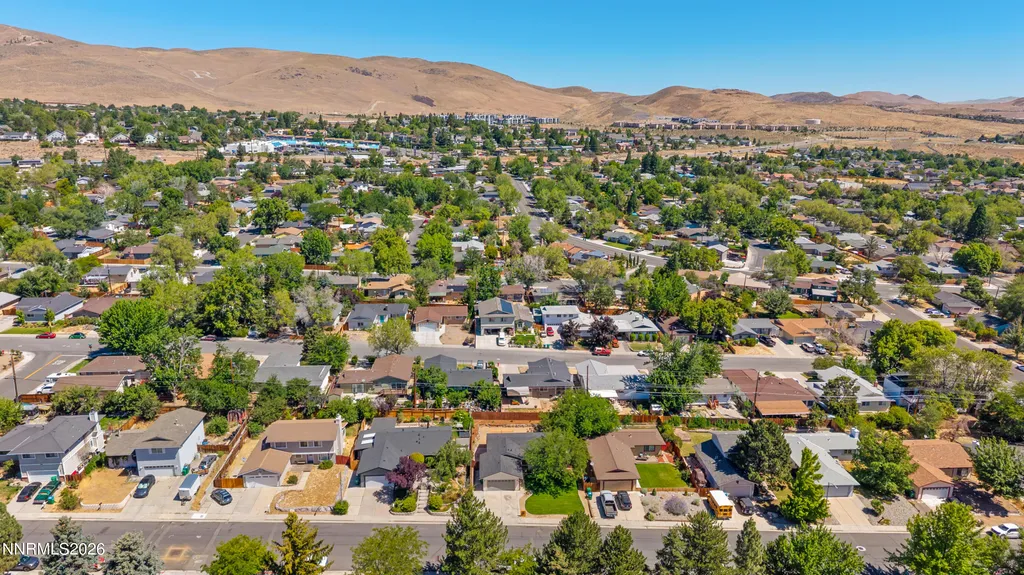 3355 Bowie Reno NV 89503