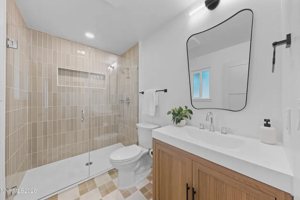 3355 Bowie Reno NV 89503