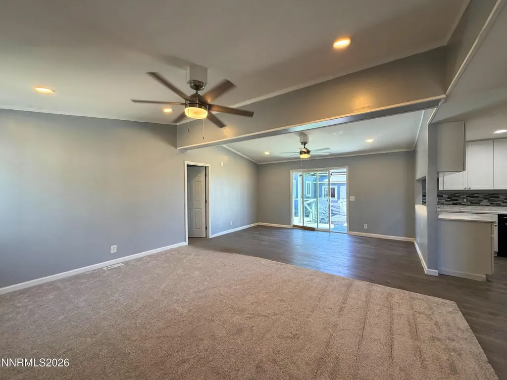 1940 Utah Silver Springs NV 89429