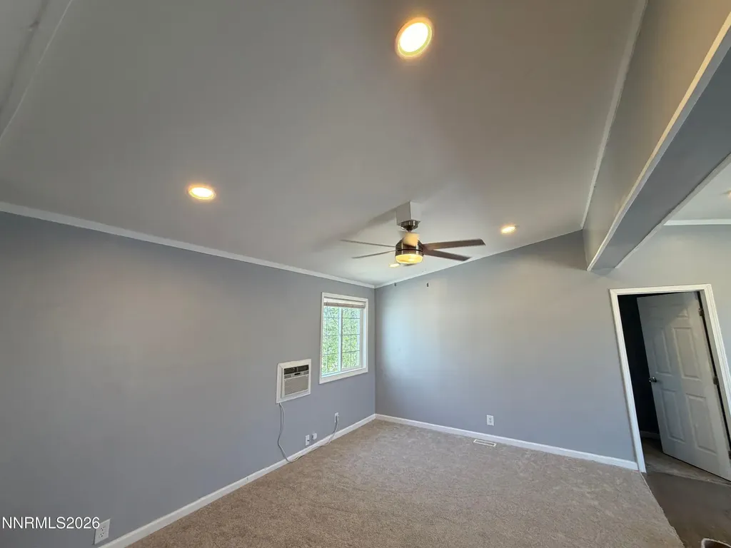 1940 Utah Silver Springs NV 89429