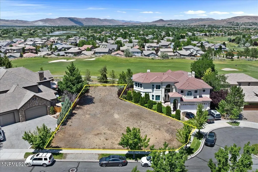 6367 Rey Del Sierra Sparks NV 89436