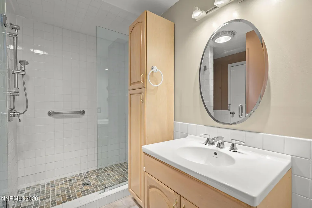 3907 Buckingham Reno NV 89503