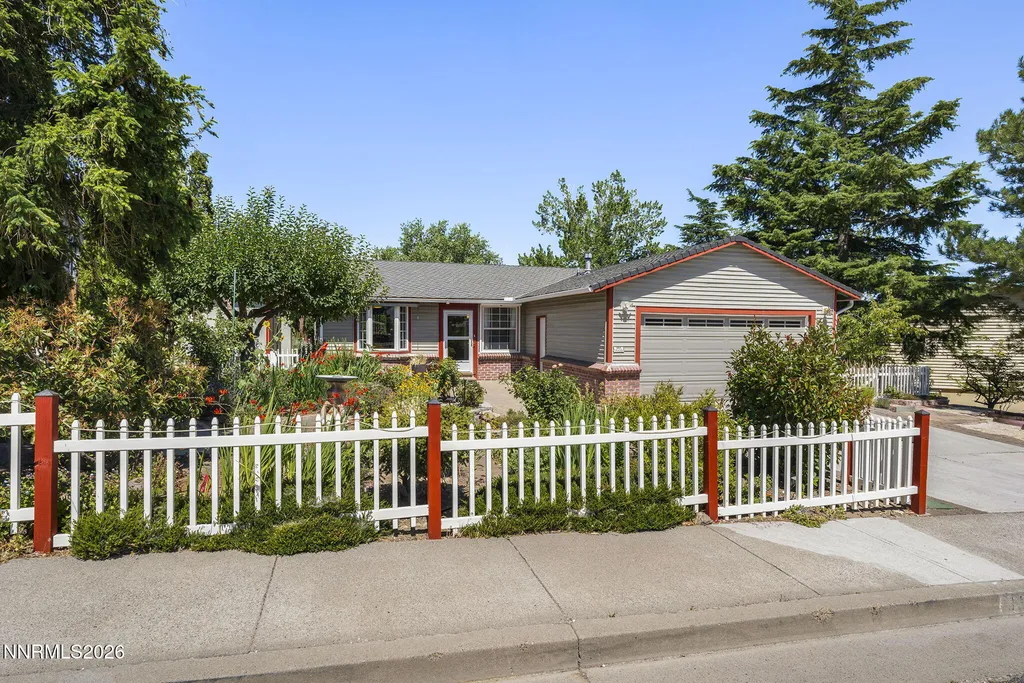 3907 Buckingham Reno NV 89503