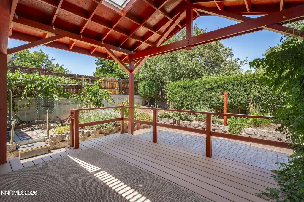 3907 Buckingham Reno NV 89503