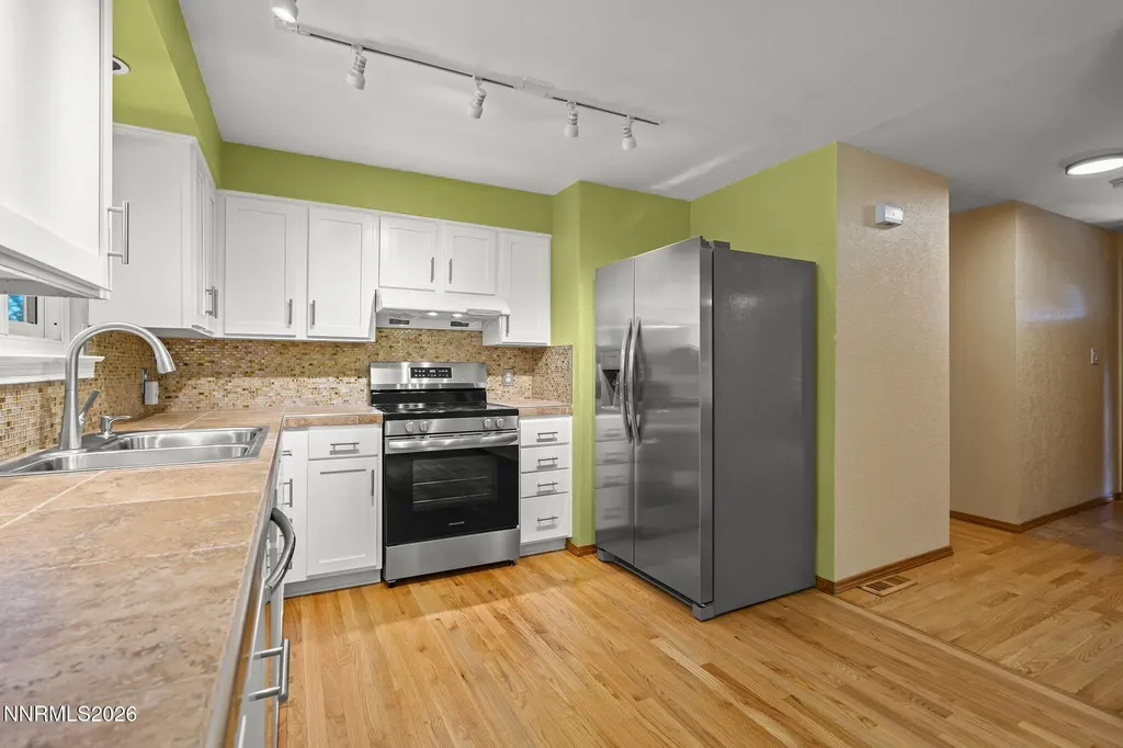 3907 Buckingham Reno NV 89503