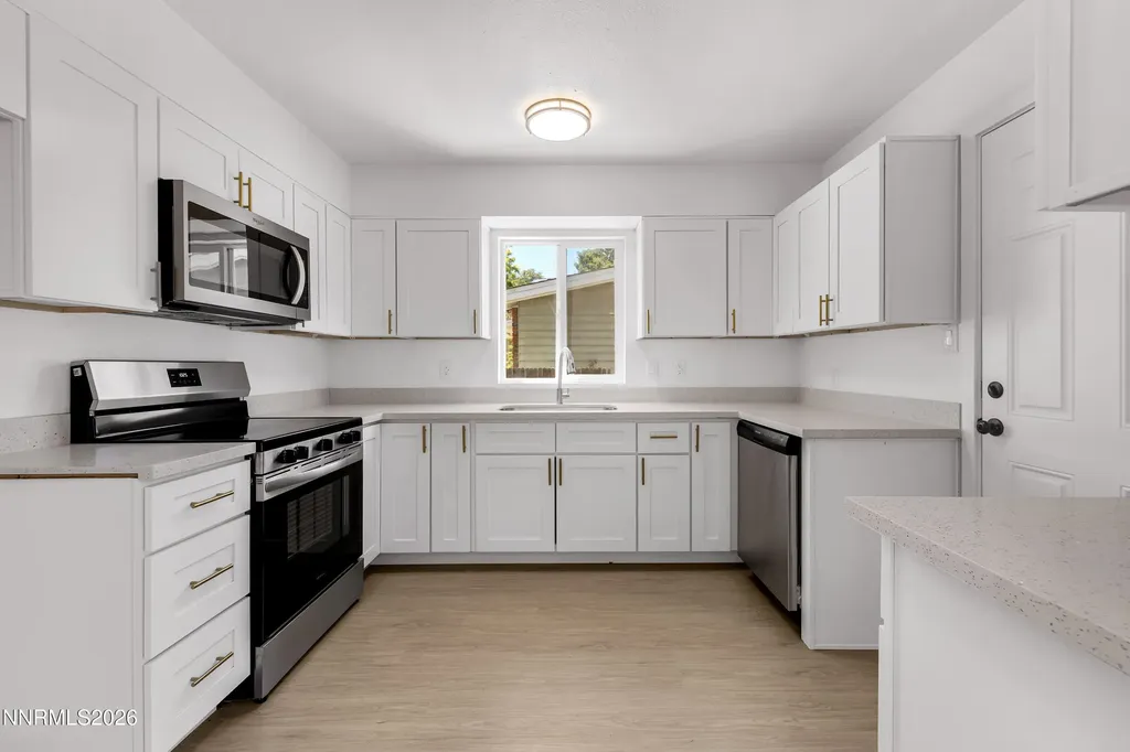 922 Prospect Sparks NV 89431