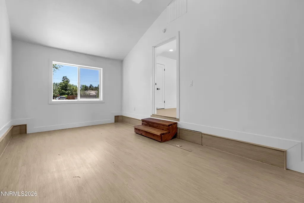 922 Prospect Sparks NV 89431