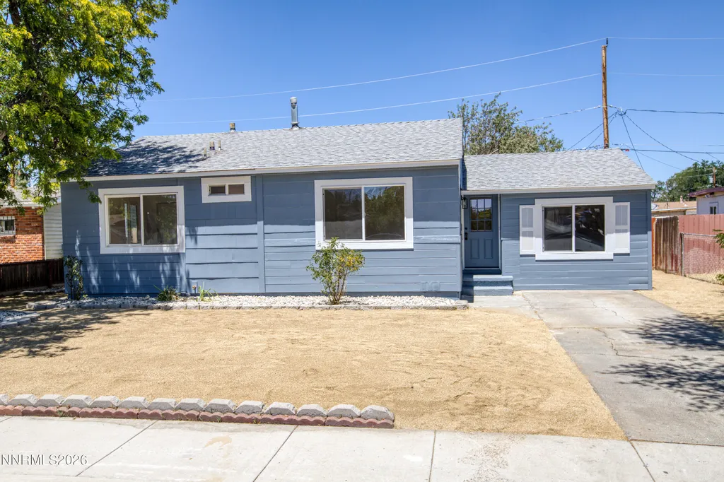 922 Prospect Sparks NV 89431