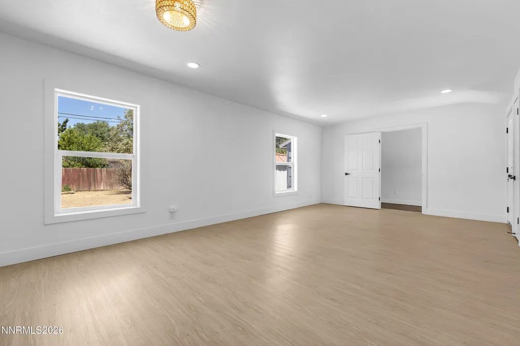 922 Prospect Sparks NV 89431