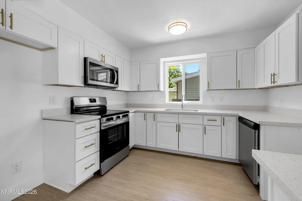 922 Prospect Sparks NV 89431