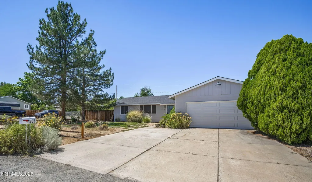 7505 Robert Banks Sparks NV 89436
