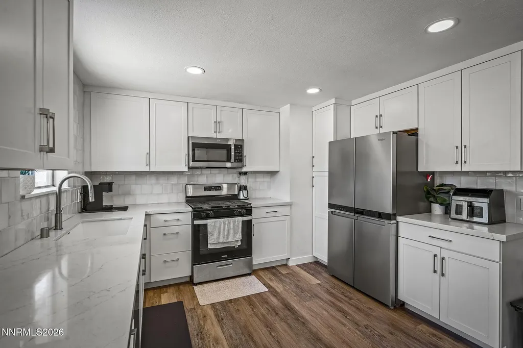 7505 Robert Banks Sparks NV 89436