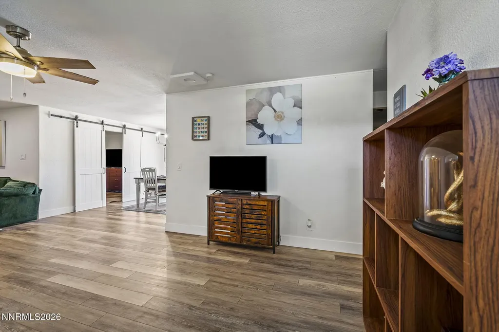 7505 Robert Banks Sparks NV 89436