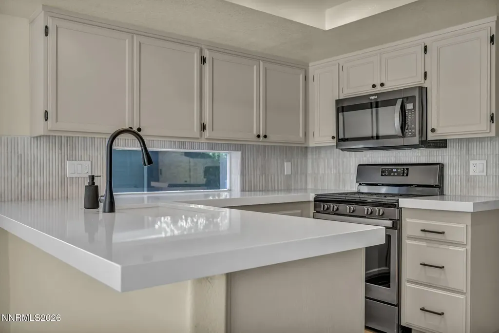 7554 Wheeldale Reno NV 89511
