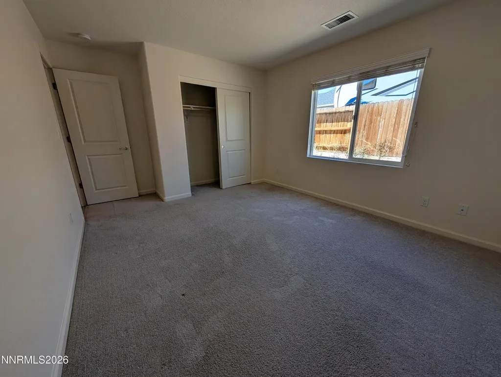 370 Orderville Dayton NV 89403