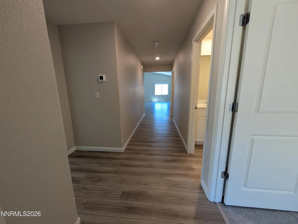 370 Orderville Dayton NV 89403