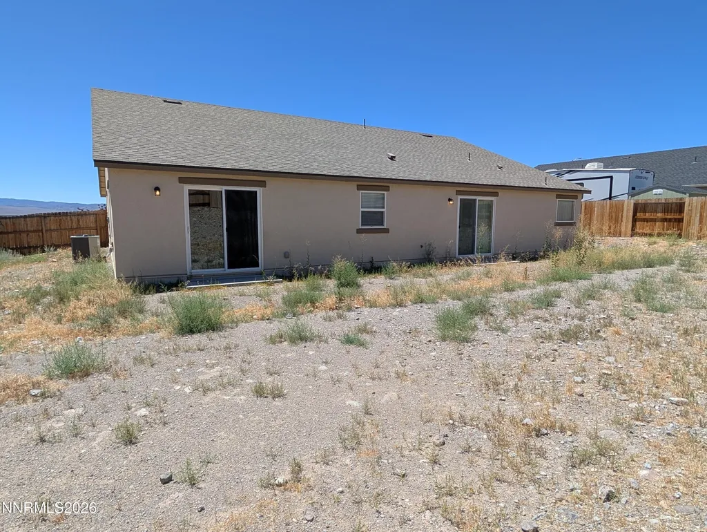 370 Orderville Dayton NV 89403