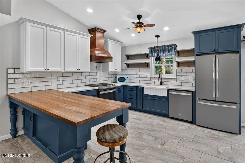 145 Carlene Spanish Springs NV 89436