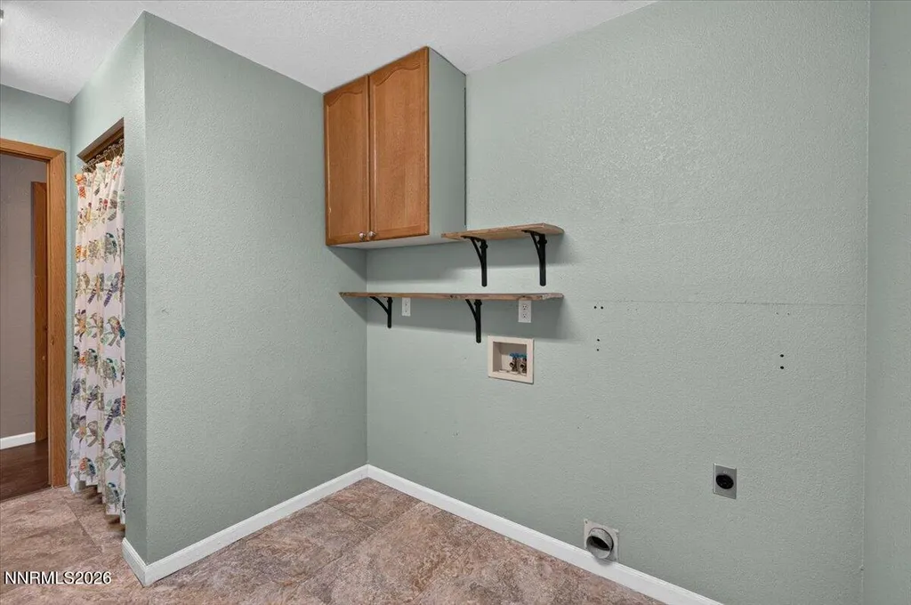 145 Carlene Spanish Springs NV 89436