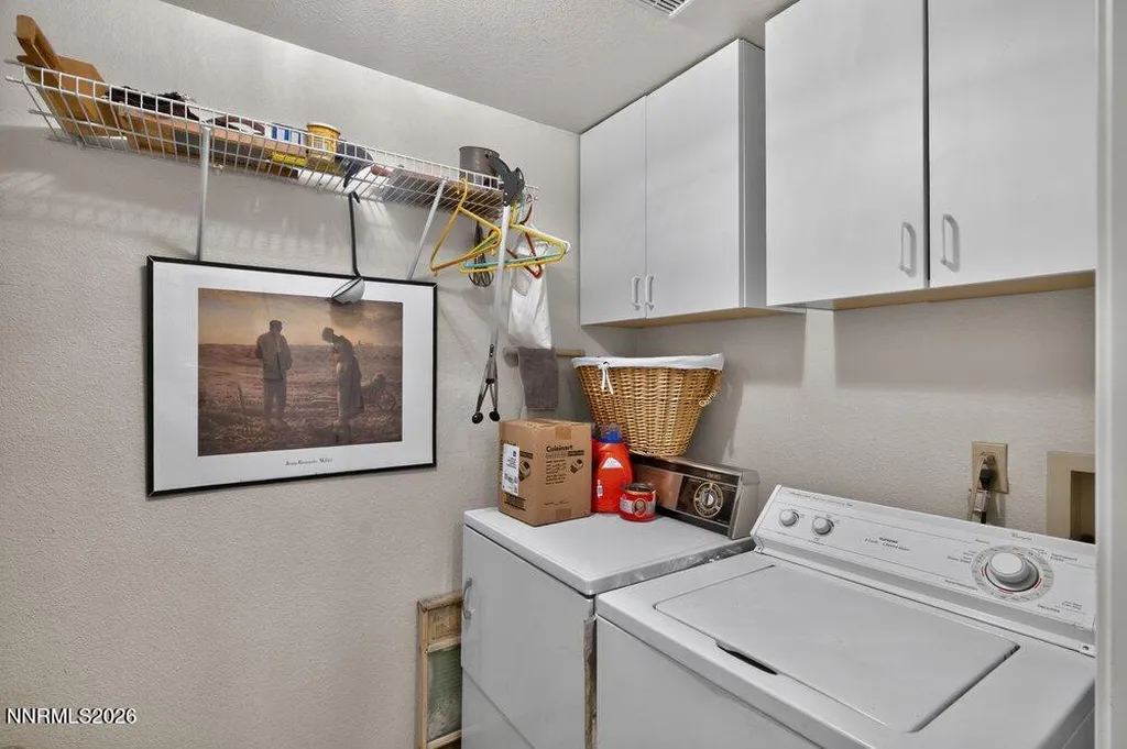 736 Mammoth Gardnerville NV 89460