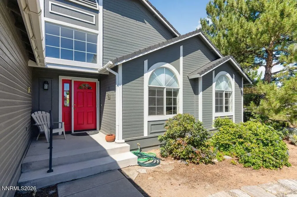 736 Mammoth Gardnerville NV 89460