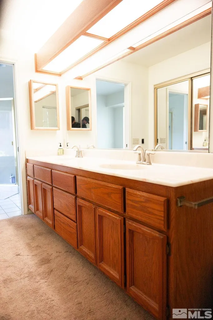 2285 Hedgewood Reno NV 89509