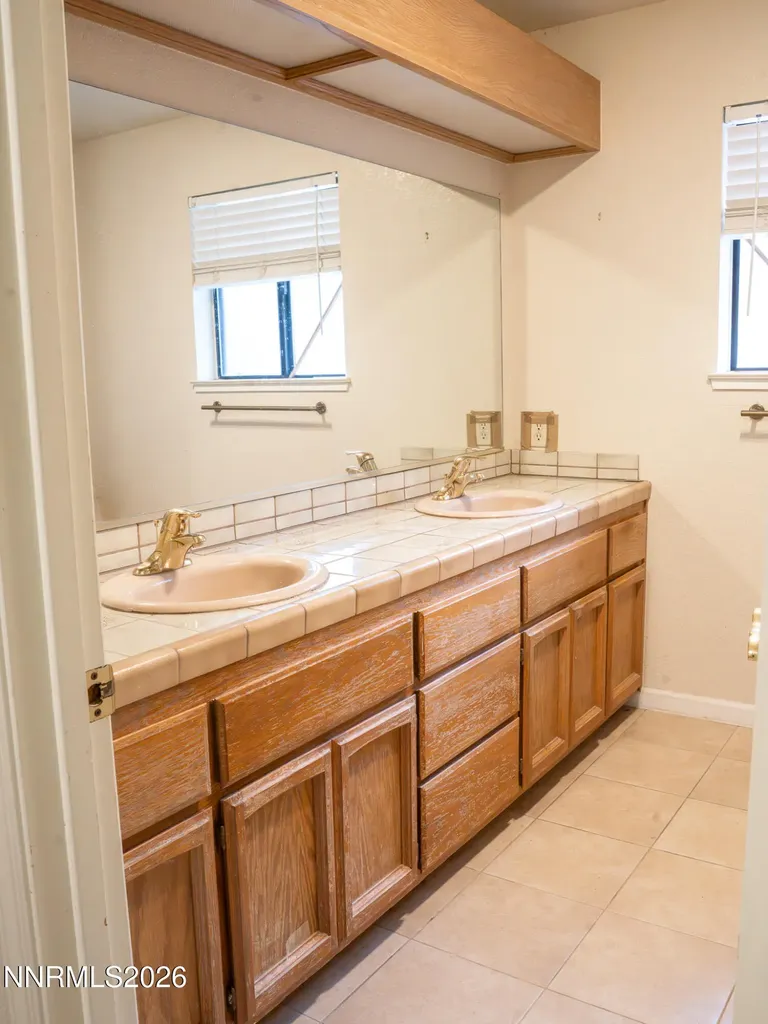2285 Hedgewood Reno NV 89509