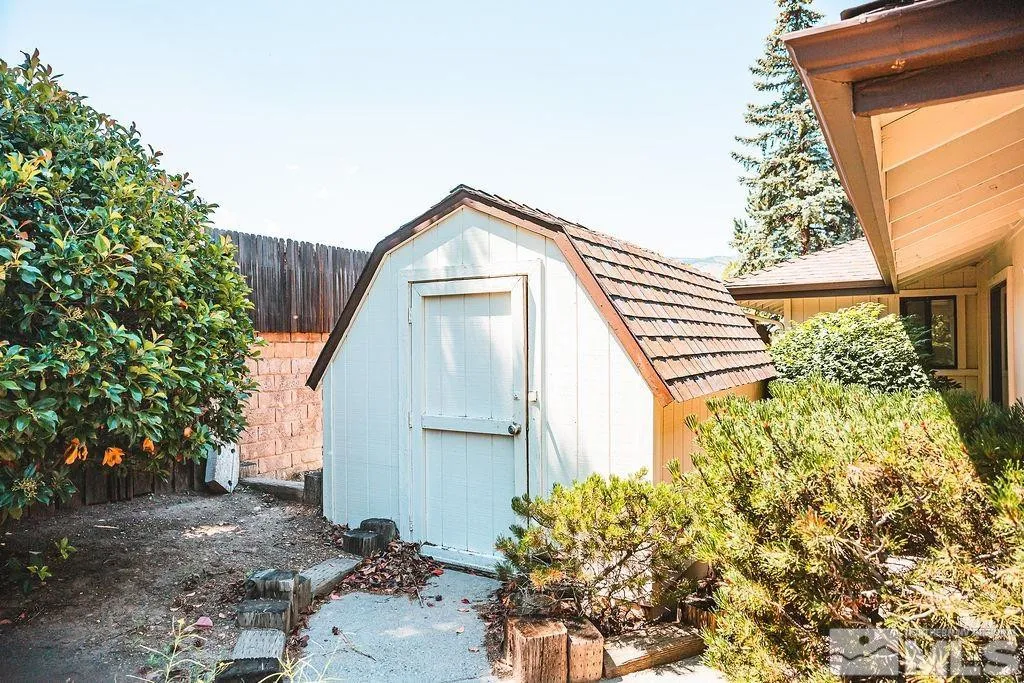 2285 Hedgewood Reno NV 89509