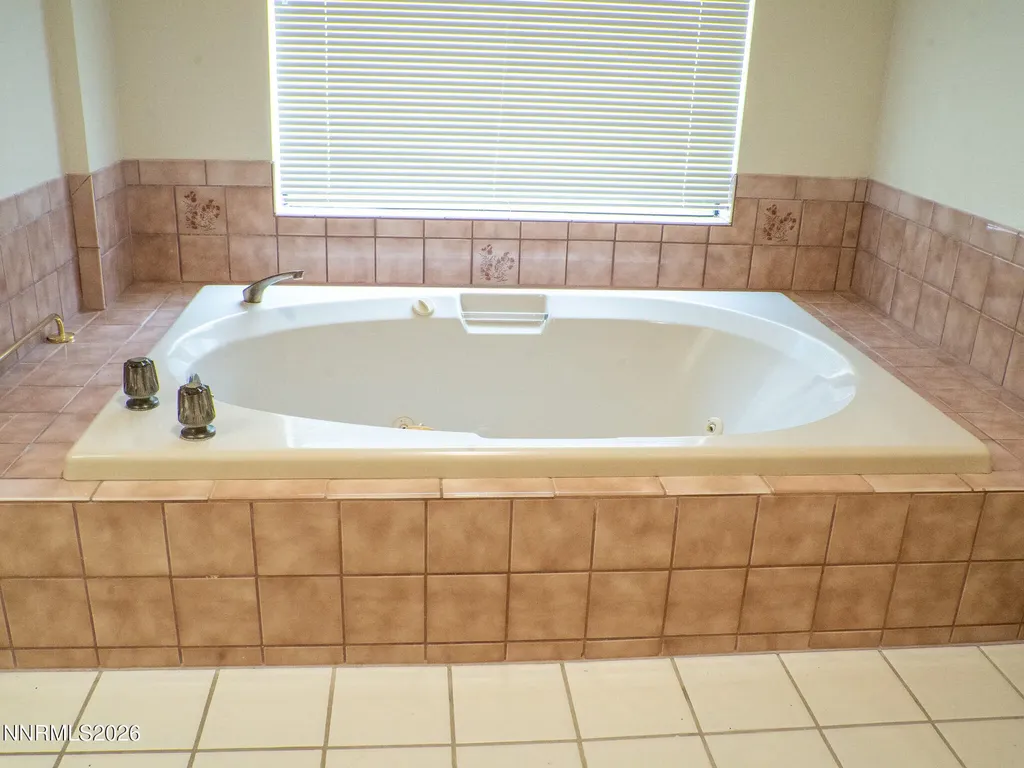 2285 Hedgewood Reno NV 89509