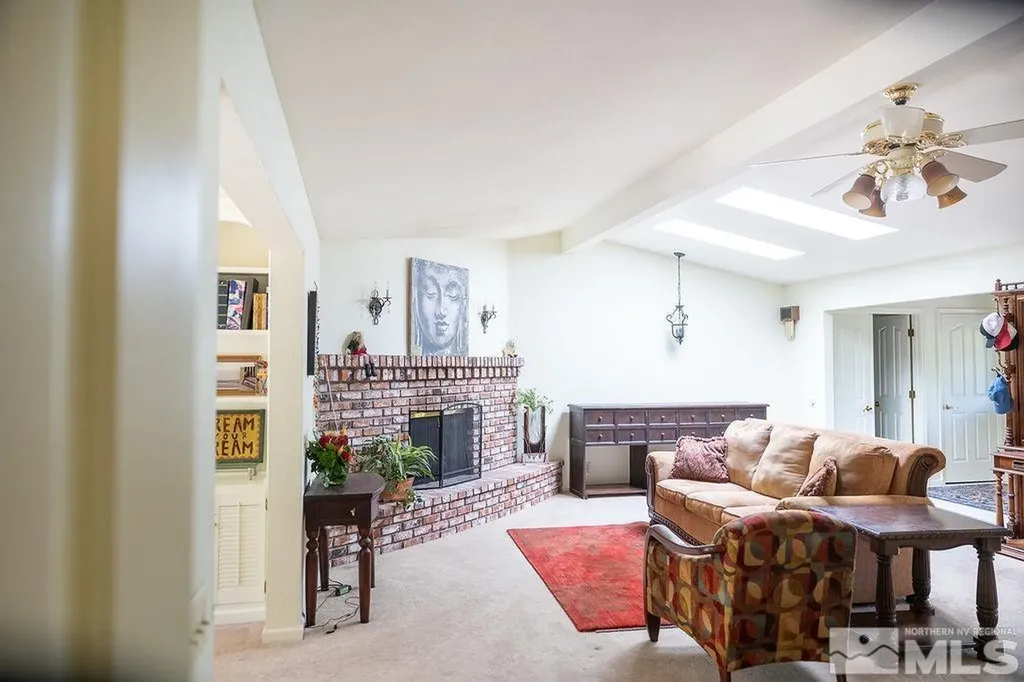 2285 Hedgewood Reno NV 89509