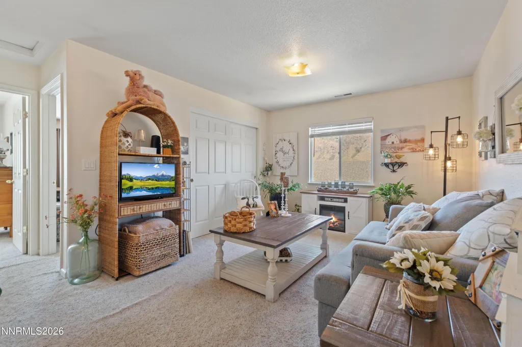 17620 Yearling Reno NV 89508
