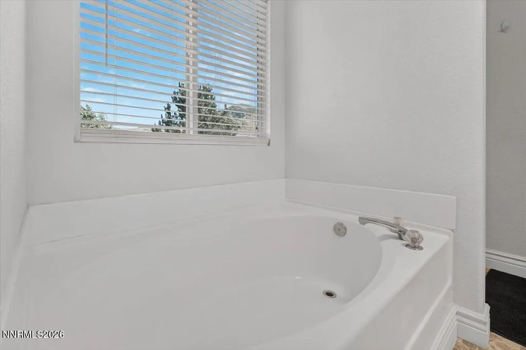 8208 Anchor Point Reno NV 89506