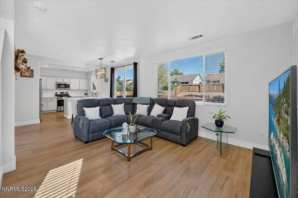 8208 Anchor Point Reno NV 89506