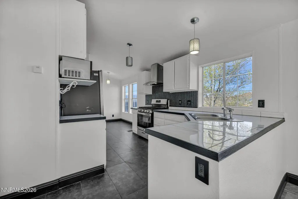 605 Wall Canyon Sun Valley NV 89433