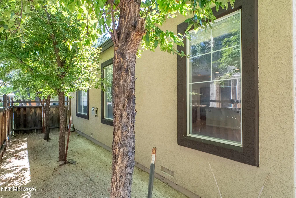 3241 Compase Sparks NV 89436