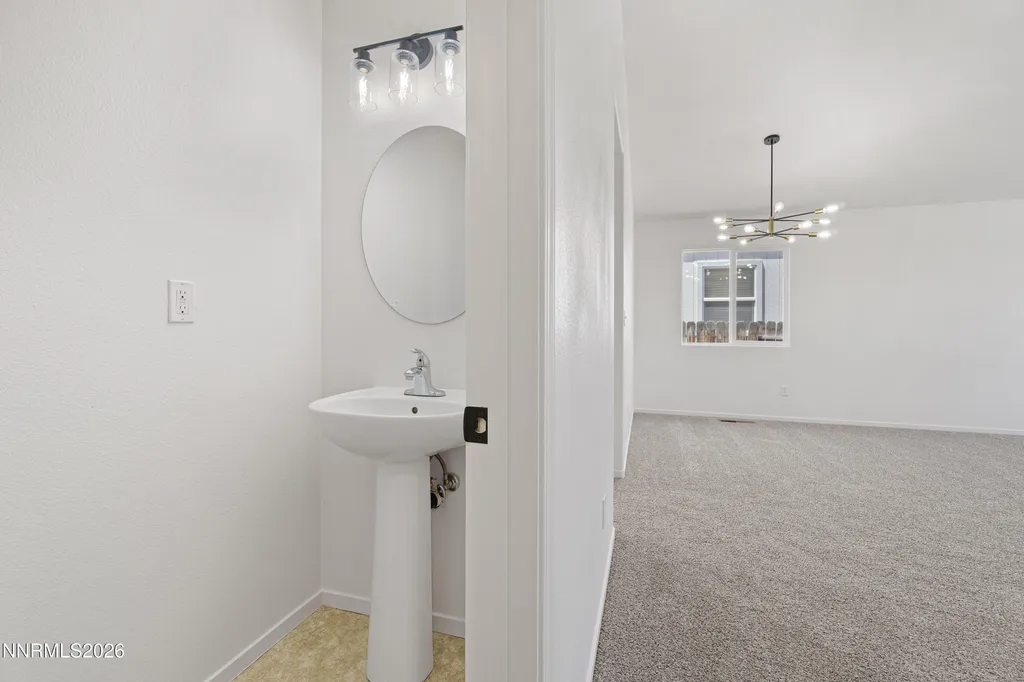 419 Sunshine Fernley NV 89408