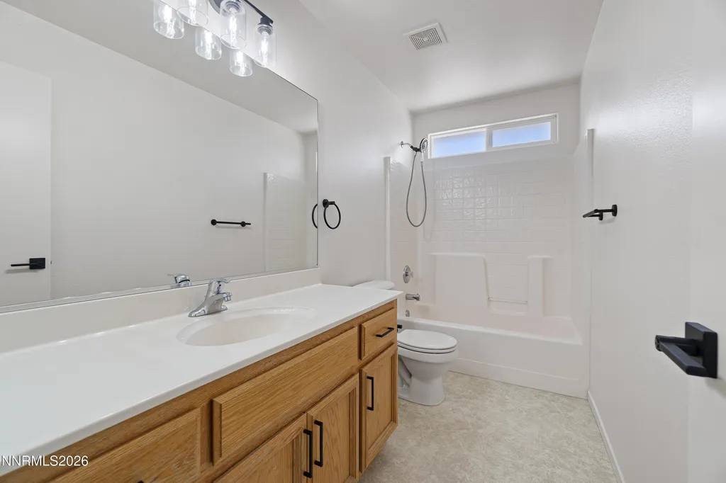 419 Sunshine Fernley NV 89408