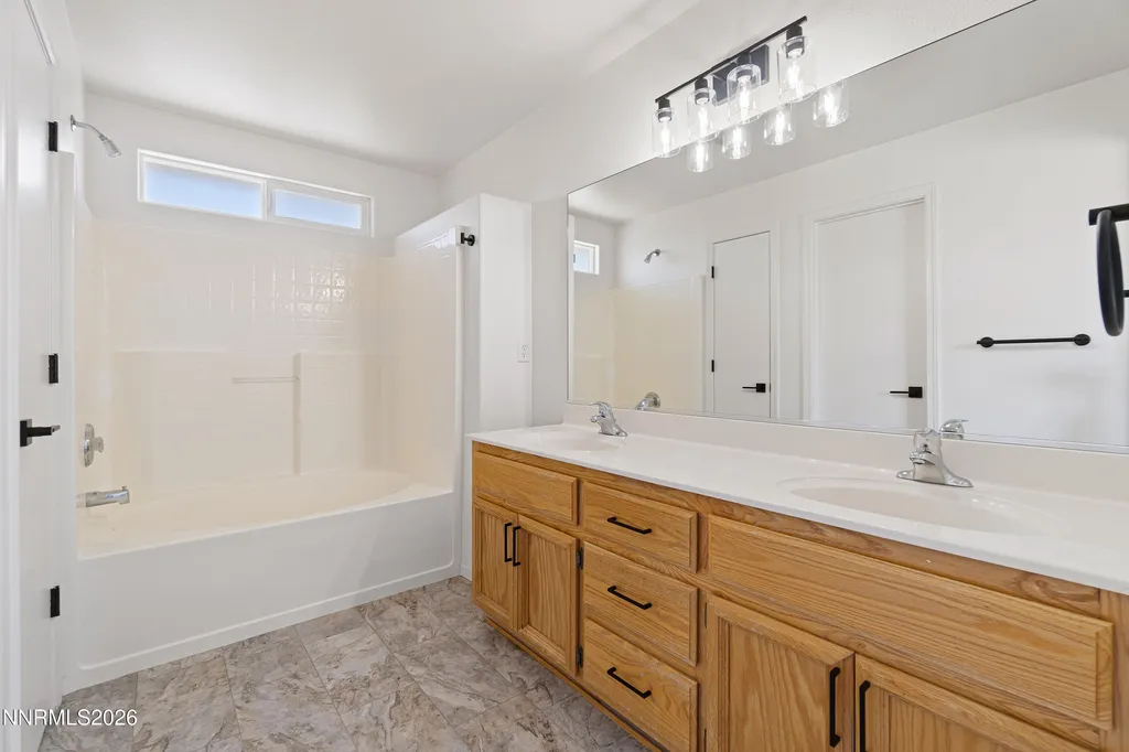 419 Sunshine Fernley NV 89408