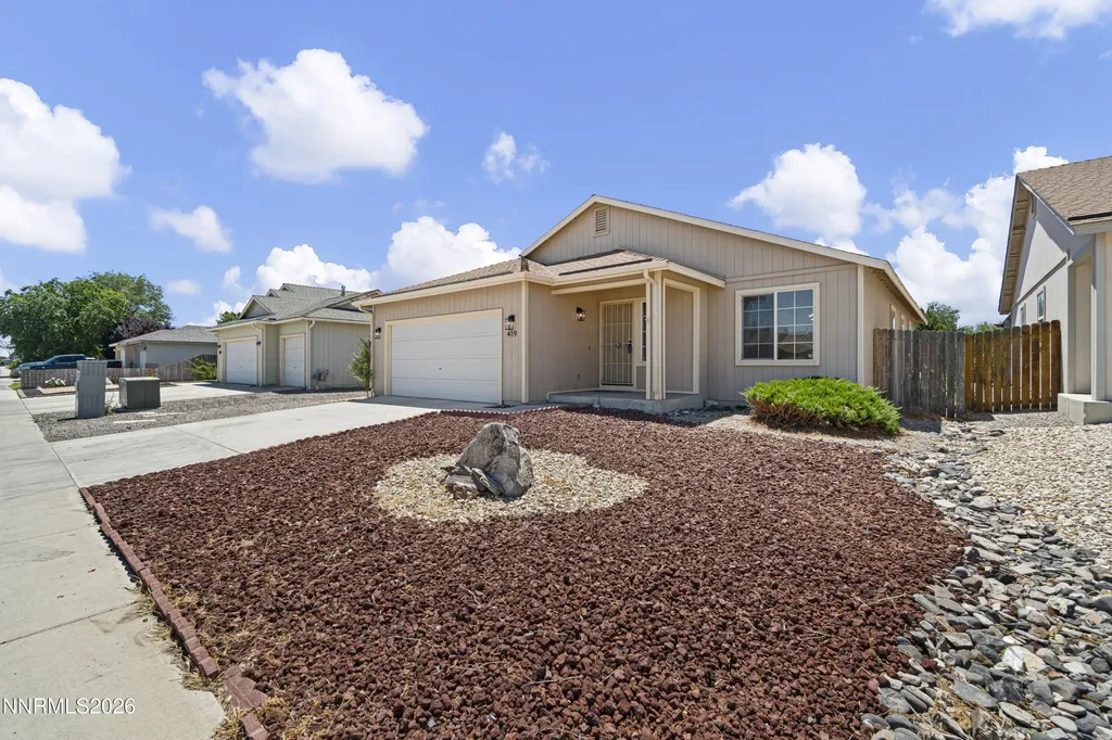419 Sunshine Fernley NV 89408