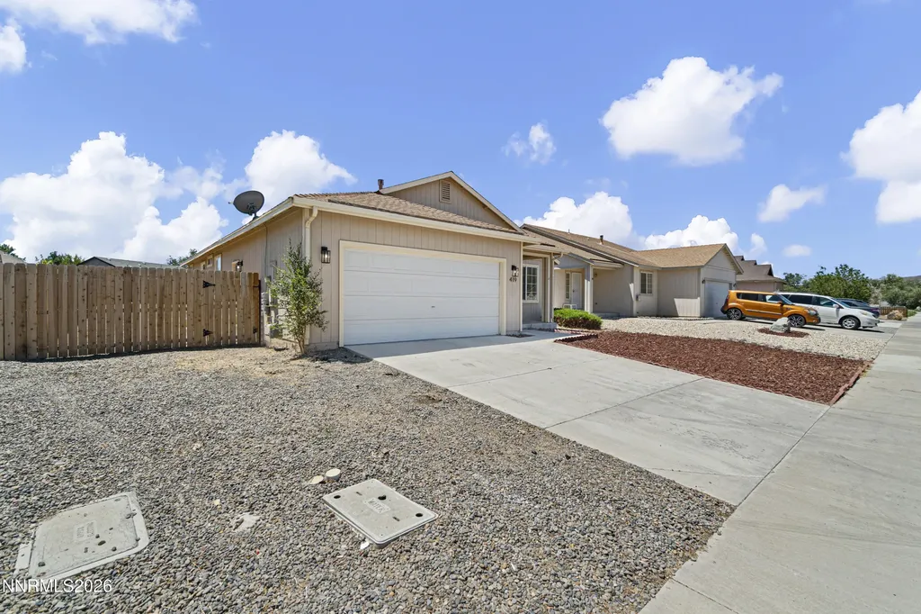 419 Sunshine Fernley NV 89408