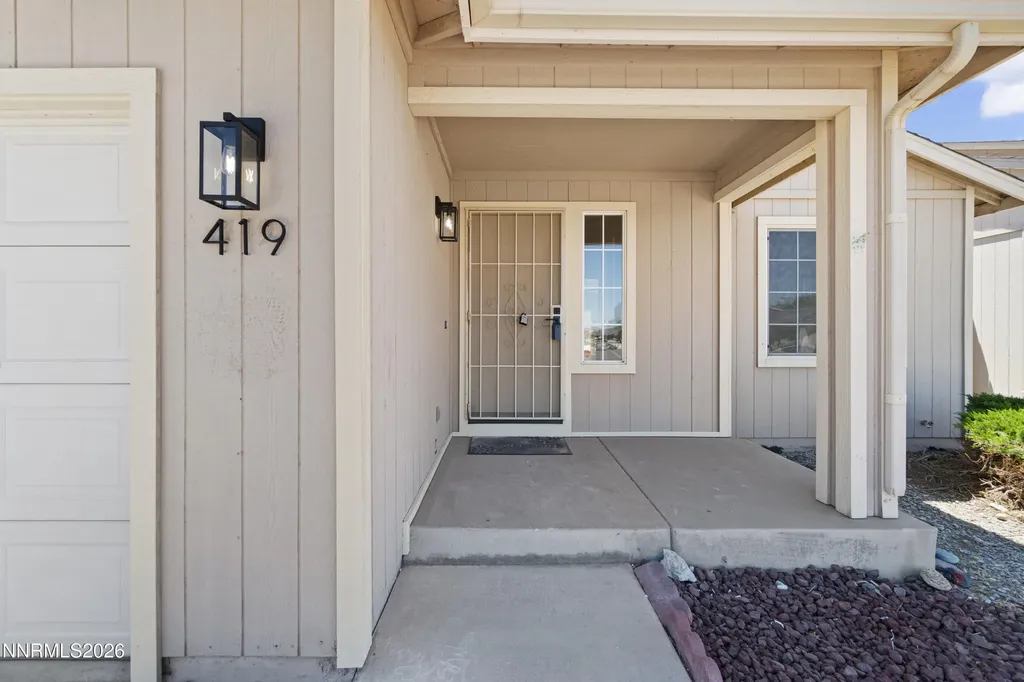 419 Sunshine Fernley NV 89408