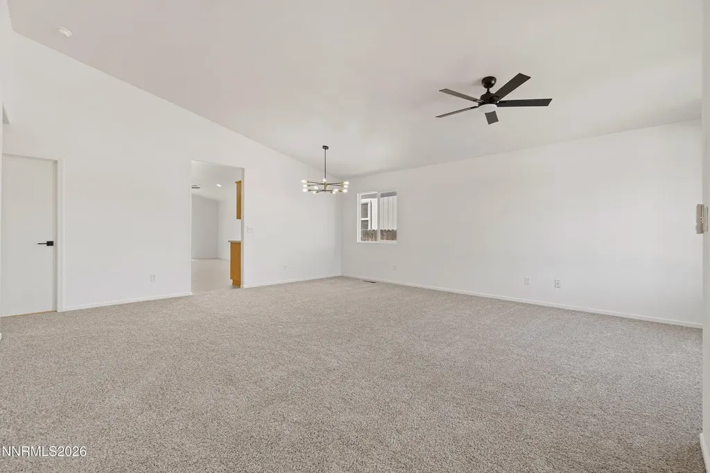 419 Sunshine Fernley NV 89408