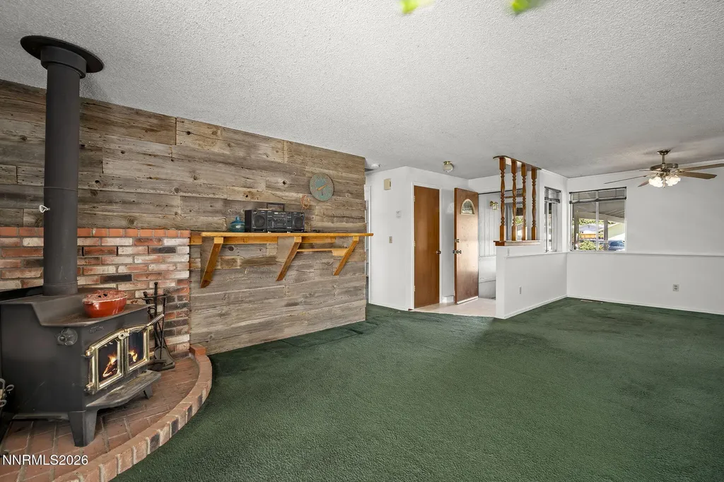 881 Amador Carson City NV 89705