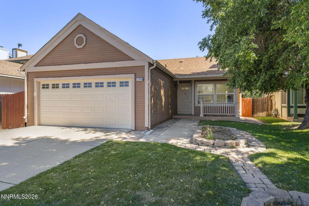 1229 Flora Glen Sparks NV 89434