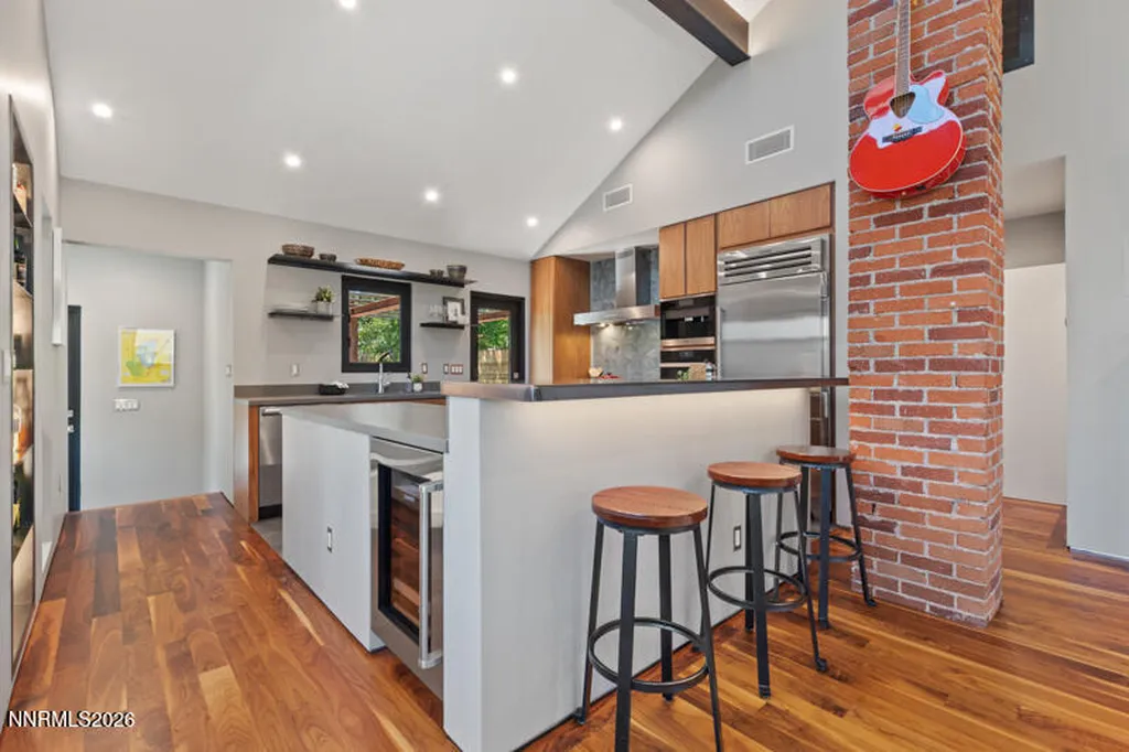 1347 Gordon Reno NV 89509