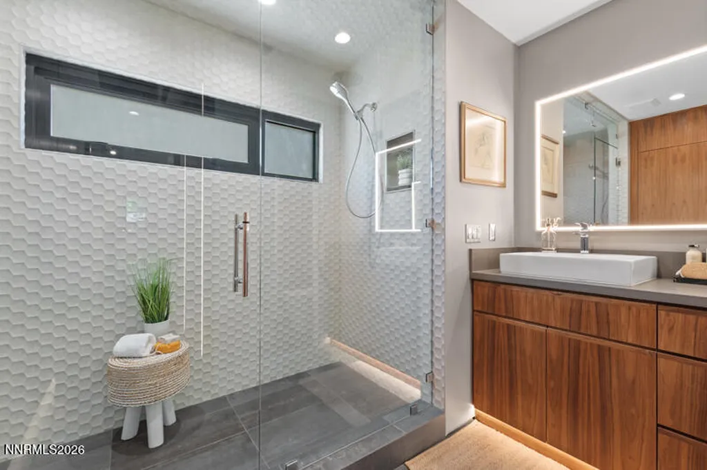 1347 Gordon Reno NV 89509