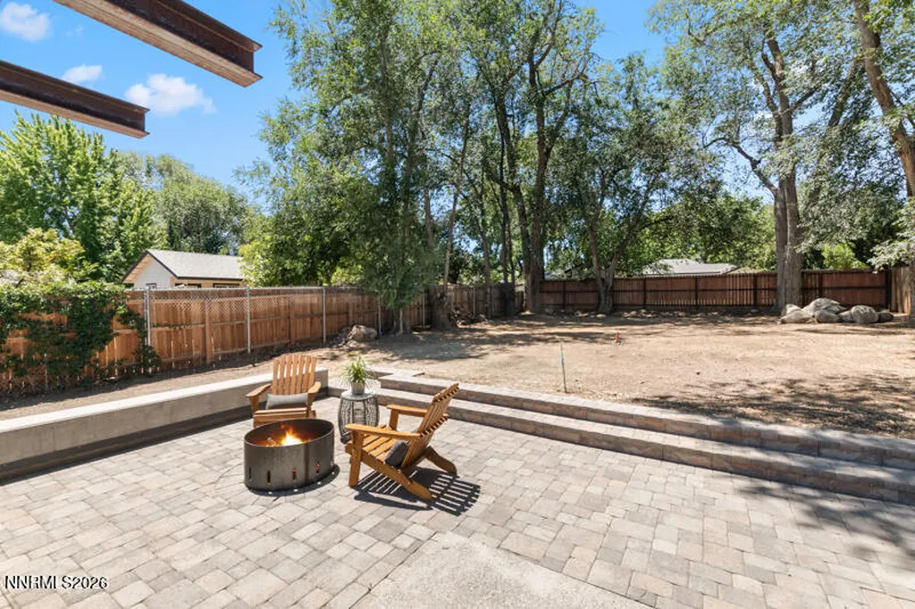 1347 Gordon Reno NV 89509